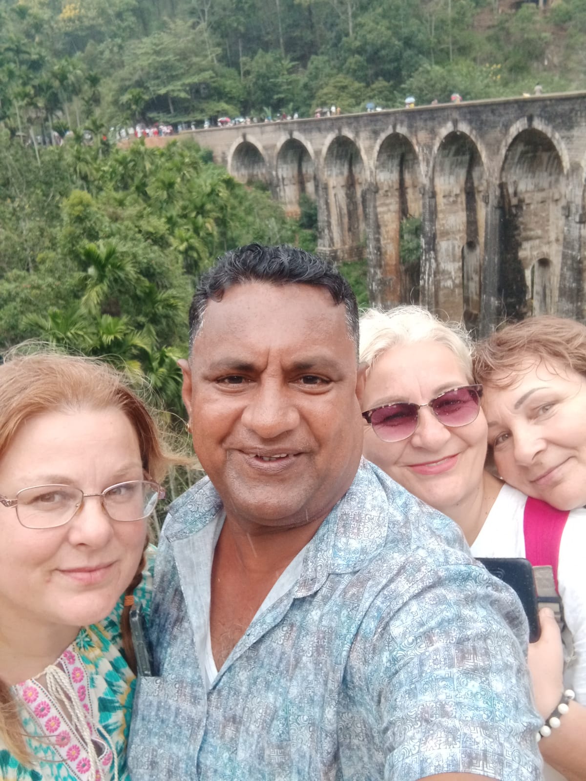 Explore Sri Lanka